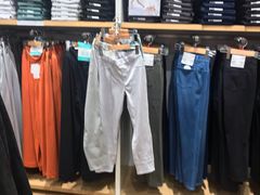 -优衣库(东莞东城万达广场店)