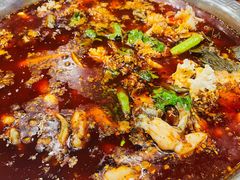 -刘胖娃鱼庄·特色肥肠鱼(杨家坪店)