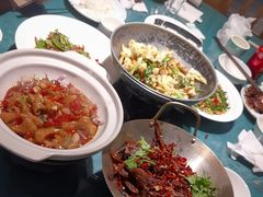 -呷湘厨·鱼汤捞饭·剁椒鱼头·辣椒炒肉(国家会展中心店)