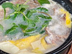 腾越牛肉锅-一坐一忘云南菜(嘉里中心店)