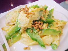 松子炒滑蛋-鹭园酒家·四十年老字号