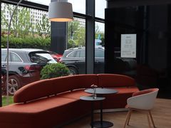 -浙江星杭奔驰4S店(海创园店)