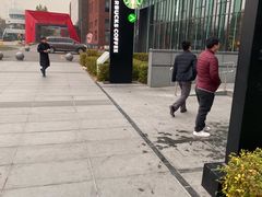 -星巴克(北京西小口路店)