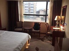 -维也纳酒店(广州京溪南方医院同和地铁站店)