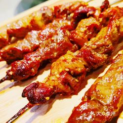 壹点壹海鲜炭烧工坊(浦东路店)的吊炉大串好不好吃?用户评价口味怎么