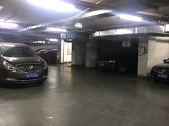 -中福古玩城(浙江中路店)