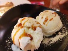 冰淇淋-AJIYA味屋和牛烤肉自助放题(温州万象城店)