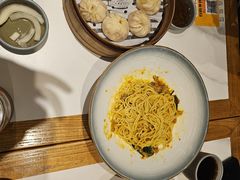 -馋三尺蟹粉小笼(人民广场店)