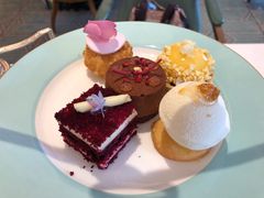 -The Diamond Jubilee Tea Salon at Fortnum & Mason
