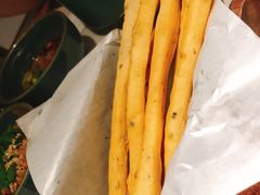 茴香小油条-新辣道鱼火锅(西直门店)