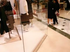 -COS(环球港店)
