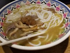 -鑫花溪牛肉米粉(人民广场店)