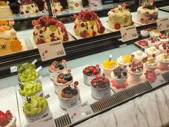 -花花卷卷·鲜食蛋糕(泉屋店)