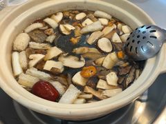 -天宜隆蘑菇宴火锅(石景山旗舰店)