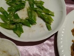 -蜈支洲岛珊瑚酒店临海阁中餐厅