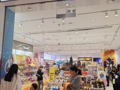 -名创优品(海珠乐峰广场店)