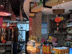 -罗二娘·鲜切牛自助火锅(罗湖东门步行街店)