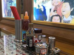 -七爷清汤腩·港式茶餐厅(世博店)