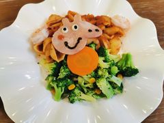 -布鲁豪斯亲子欢乐家庭餐厅