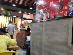 -金陵杨胖子·砂锅麻辣烫(金轮新天地店)
