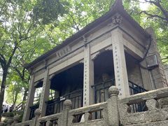 -灵岩山风景区