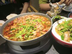 -万重锦·人文川菜馆(骡马市店)