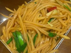 -东口码头·烧鸽子·鱼头泡饼·地方菜(金鹰悦城店)