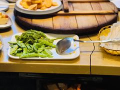 -万里闯关东铁锅炖菜馆(高新旗舰店)