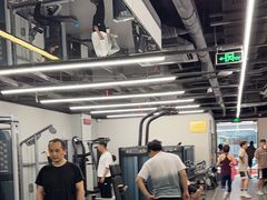 -乐刻运动健身(同曦假日百货店)