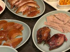 老式果木烤鸭-西安凯悦酒店·湖畔中餐厅