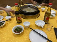 -濠轩阁特色生蚝火锅(水湾路店)