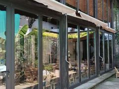 门面-Metal hands·铁手咖啡