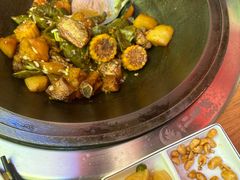 -老何二婶家铁锅炖·东北菜(白石洲店)