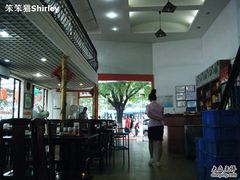 -粤潮牛肉火锅店(江南大道店)