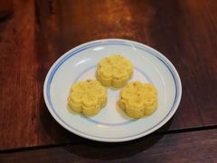 绿豆糕-同得兴 Since·1995 传统苏式面馆(嘉馀坊店)