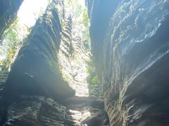 -梭布垭石林景区