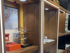 -一代眼镜·蔡司配镜(浦东大拇指广场店)