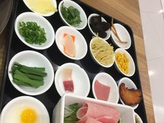 -妈妈故事米线(市府恒隆店)