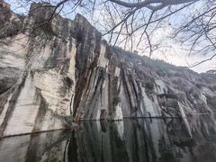 -绍兴东湖风景区