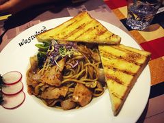 -遇见西木美式餐厅(体育路店)