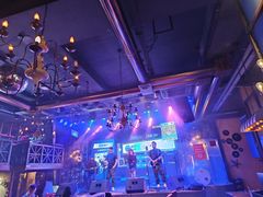 -爱啤精酿·民谣酒馆(滨江店)