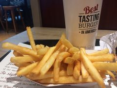 -The Habit Burger Grill 哈比特汉堡(爱琴海店)
