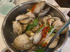 一桶蚬子-渔娘渔家丹东海鲜(东直门店)