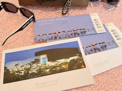 -罗红摄影艺术馆