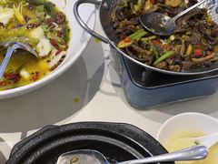 -绿草地·湘菜(7mall店)