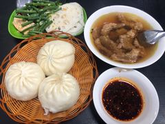 -郑家包子牛肉拉面(尚勤路店)