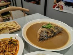 鱼头泡饼-听涛雅苑百味饺子老家菜馆