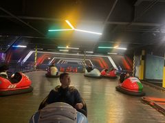-极限PLAY运动娱乐新世界·团建派对表演休闲馆·室内高空游乐园