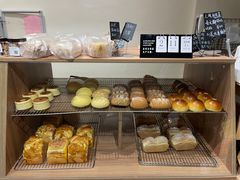 -沁屋面包店(人民东路店)