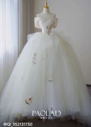 -南京宝娜嫁衣婚纱礼服馆(中央路店)
